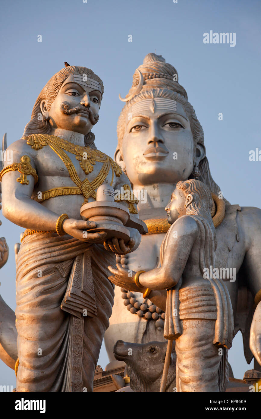 Señor Shiva estatua gigante en el templo, Murudeshwar Murudeshwar, Karnataka, India, Asia Foto de stock