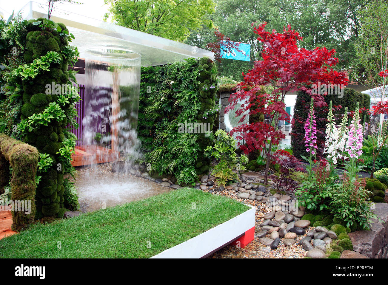 Inicio Personal Universo Garden por Fuminari Todaka en RHS Chelsea flores muestran Foto de stock