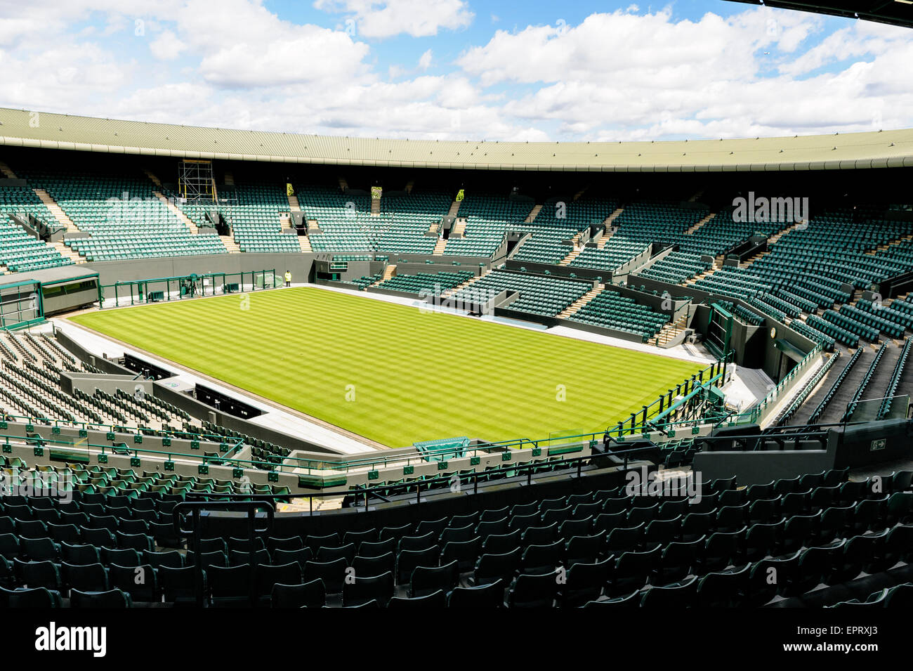 Corte número uno, el Torneo de Tenis de Wimbledon. Vacío, antes del comienzo de la competición anual de Grand Slam Tennis. Foto de stock