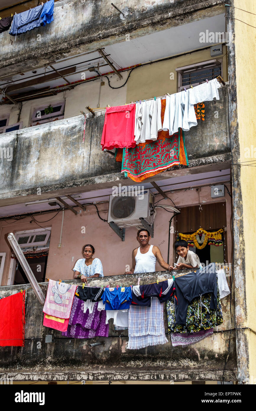 Mumbai India Indio Asiático Dharavi Shahu Nagar Road Tugurios Bajos Ingresos Pobres 