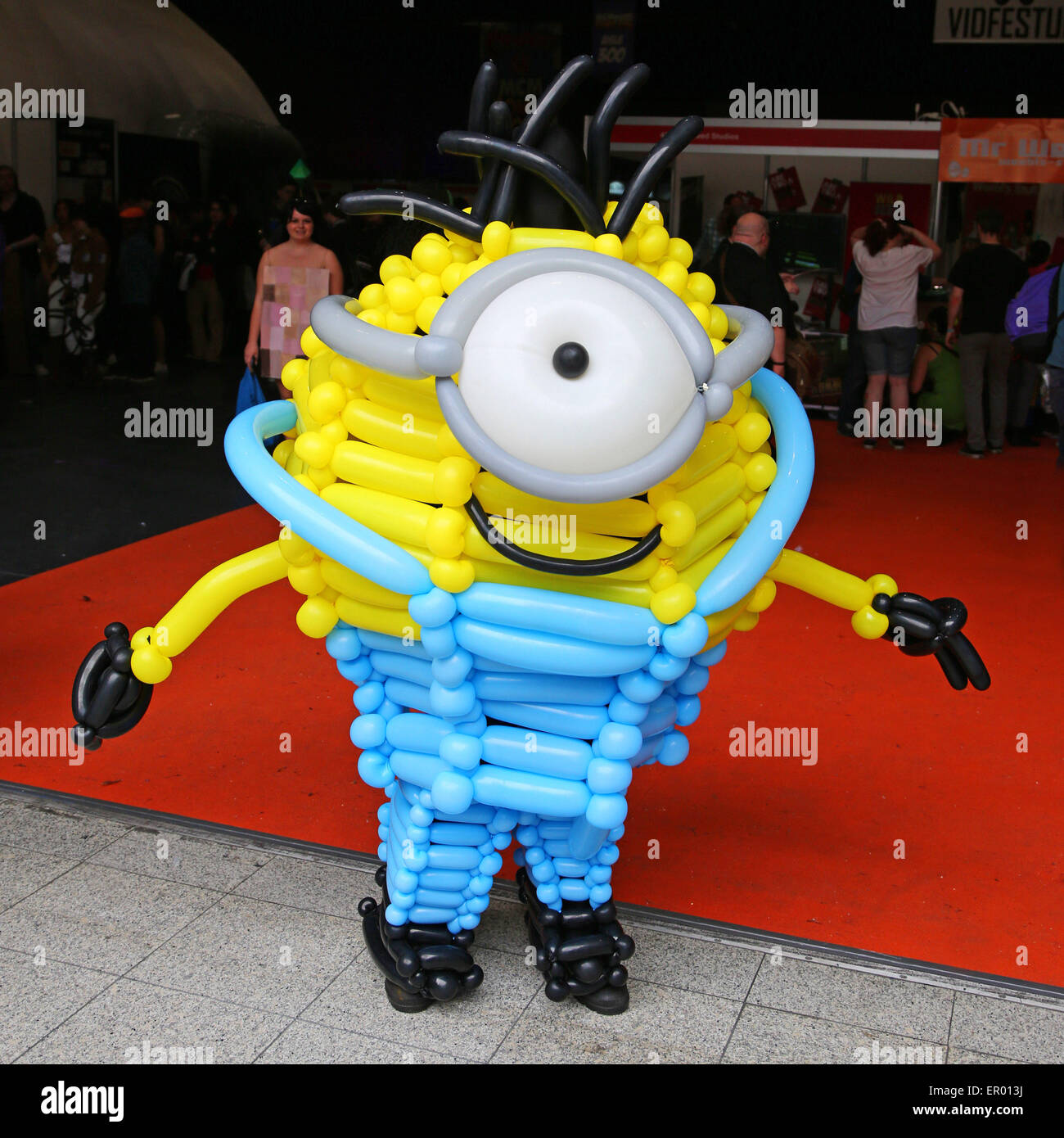 Adulto Inflable Dos ojos Minions Disfraz Halloween Cosplay Carnaval 