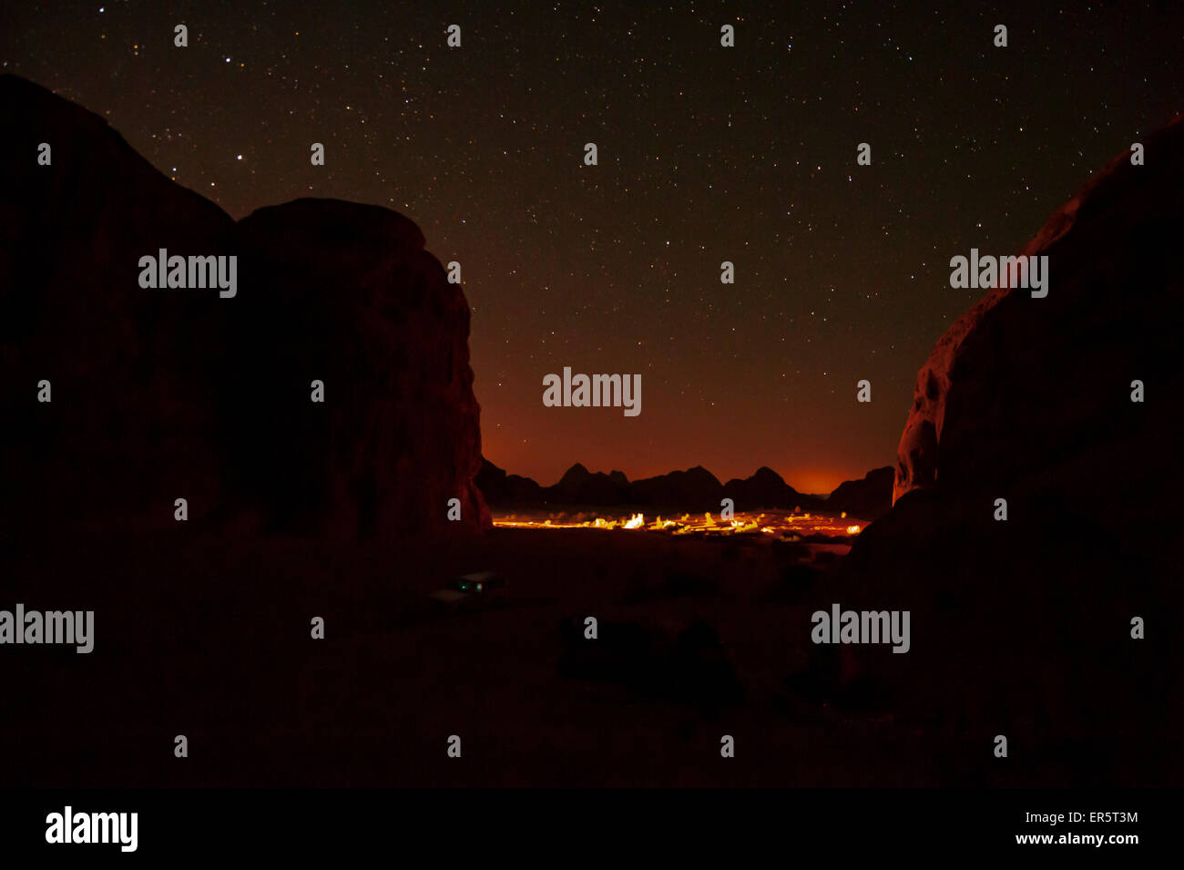 Por la noche, Wadi Rum, Jordania, Oriente Medio Foto de stock