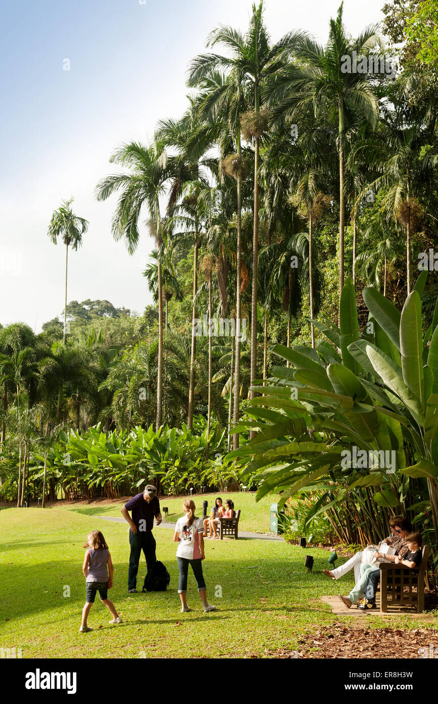Viaje a Singapur; Personas en los Jardines Botánicos de Singapur, Singapur, sudeste asiático Foto de stock