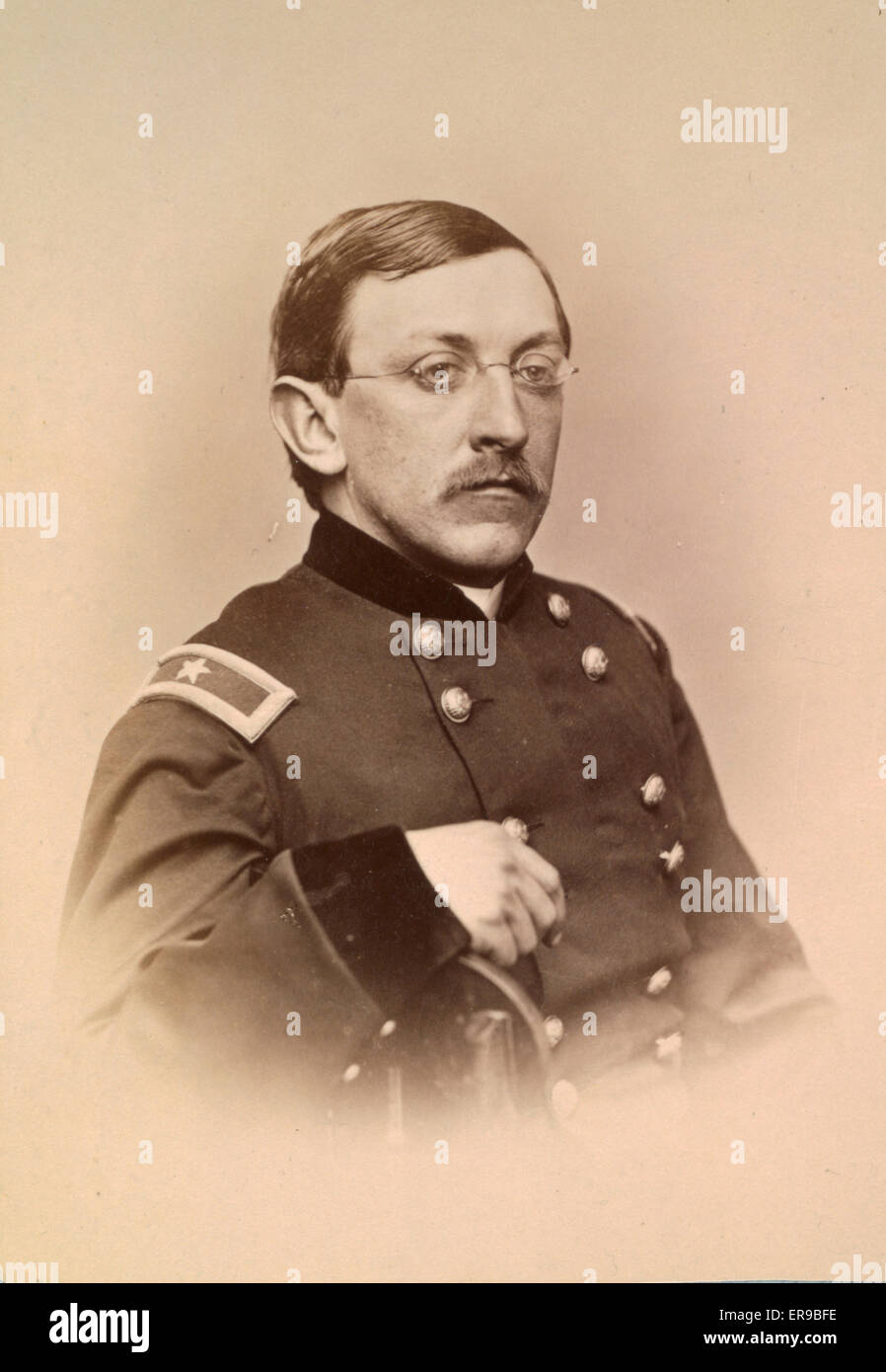 Bvt. El Mayor General George H. Chapman, retrato de media longitud 1860 Foto de stock