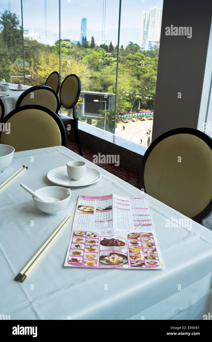 dh RESTAURANTE HONG KONG Mesa chino dim sum menú con Fotos y lista de marcas Causeway Bay china Foto de stock