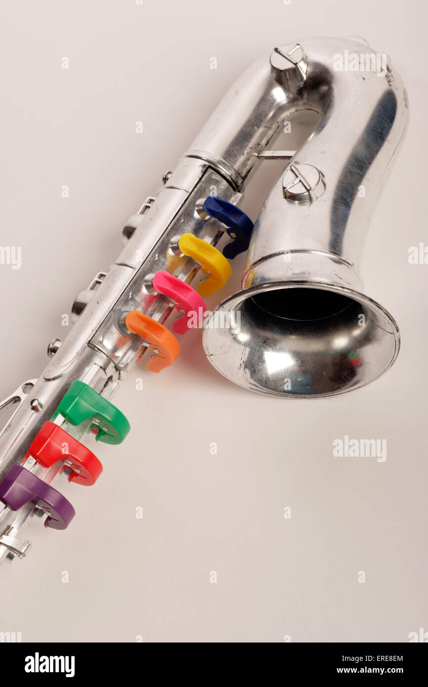 Toy saxophone fotografías e imágenes de alta resolución - Alamy