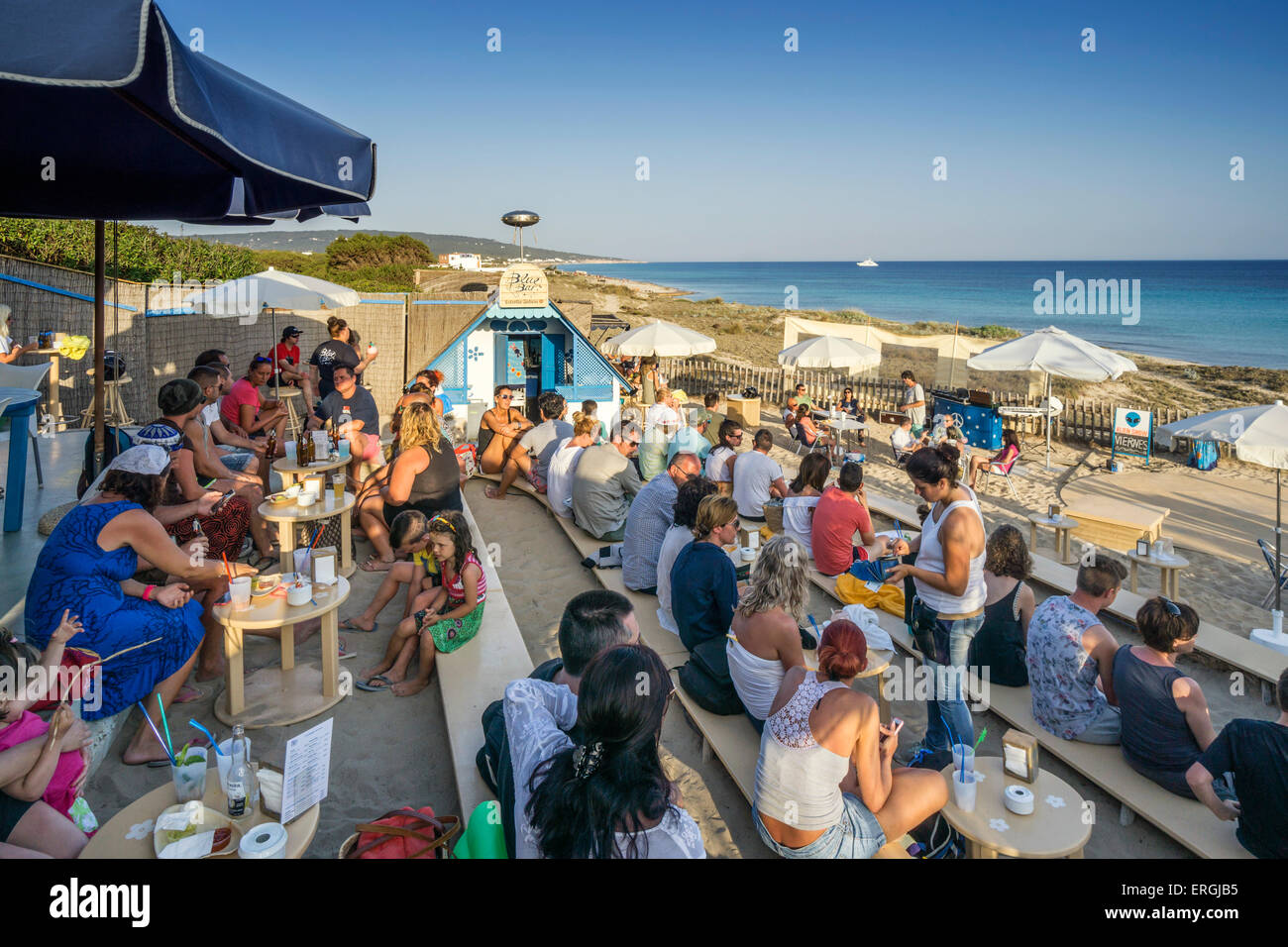 El Blue Bar, Bar en la playa, Formentera, España Foto de stock