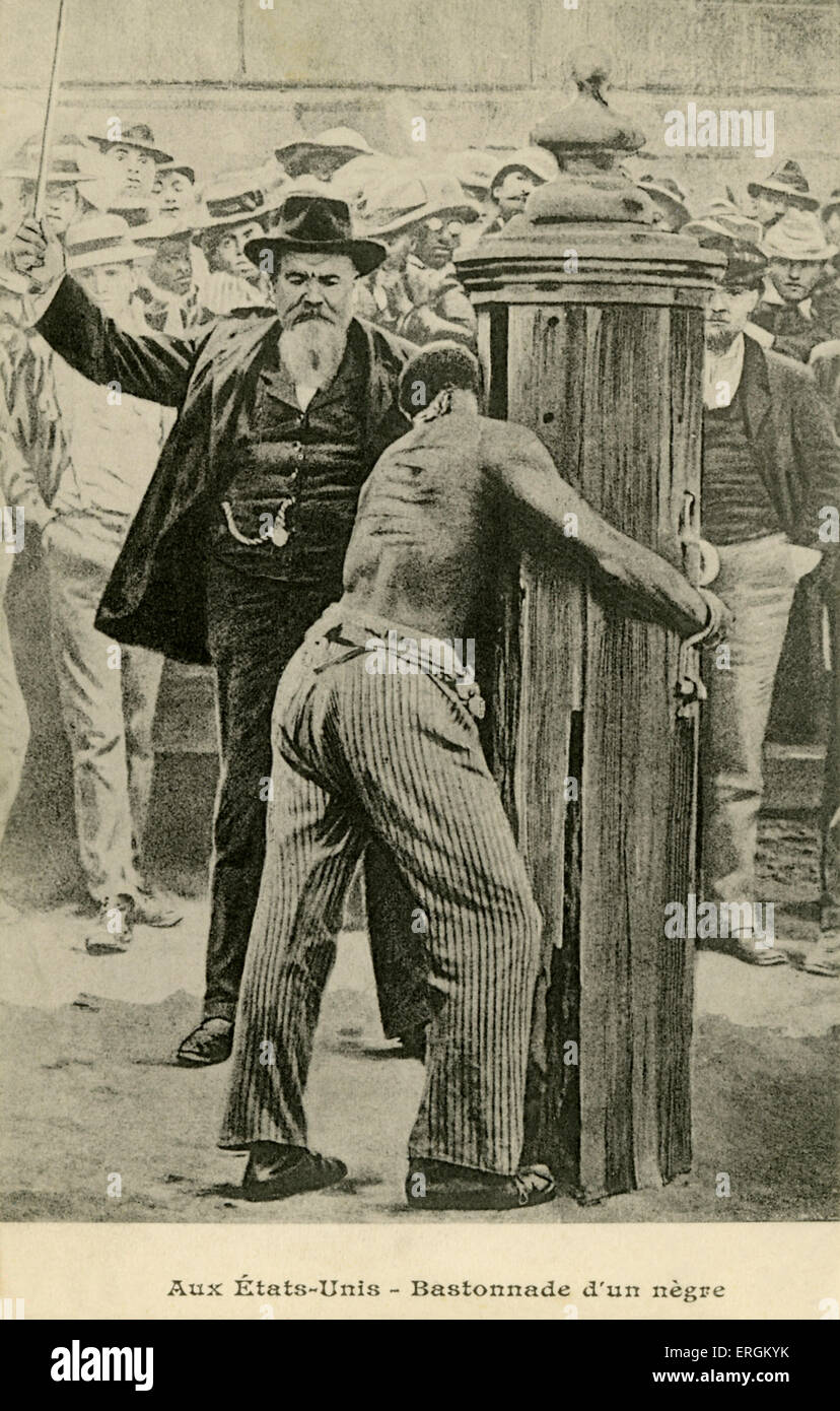 Americano blanco visto azotar un African-America c.a finales del siglo XIX. Foto de stock