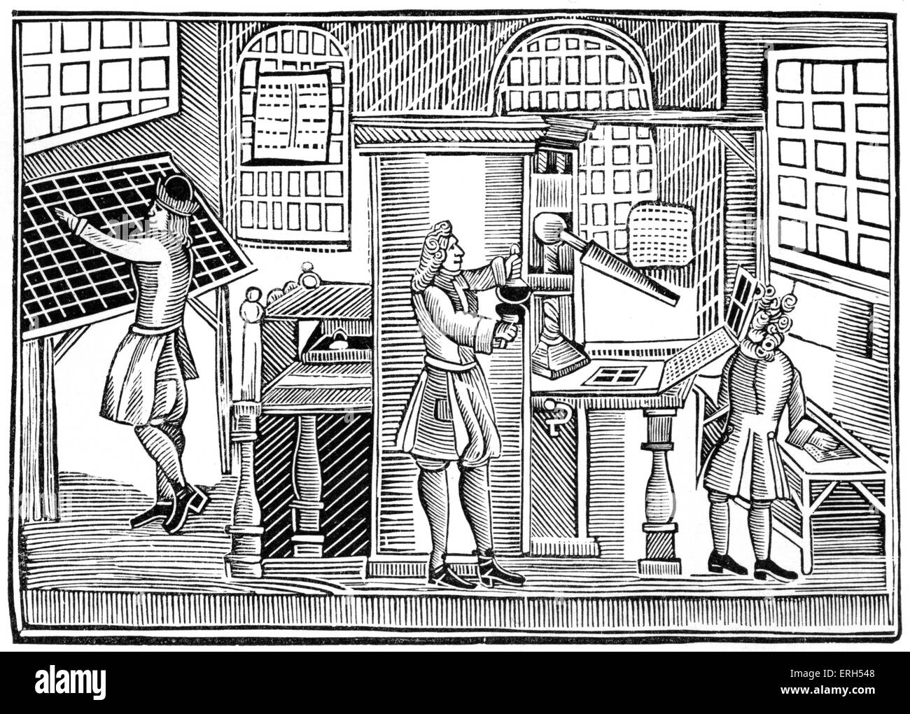 Printing Office, c 1710. Grabado muestra primeros métodos de impresión. Foto de stock