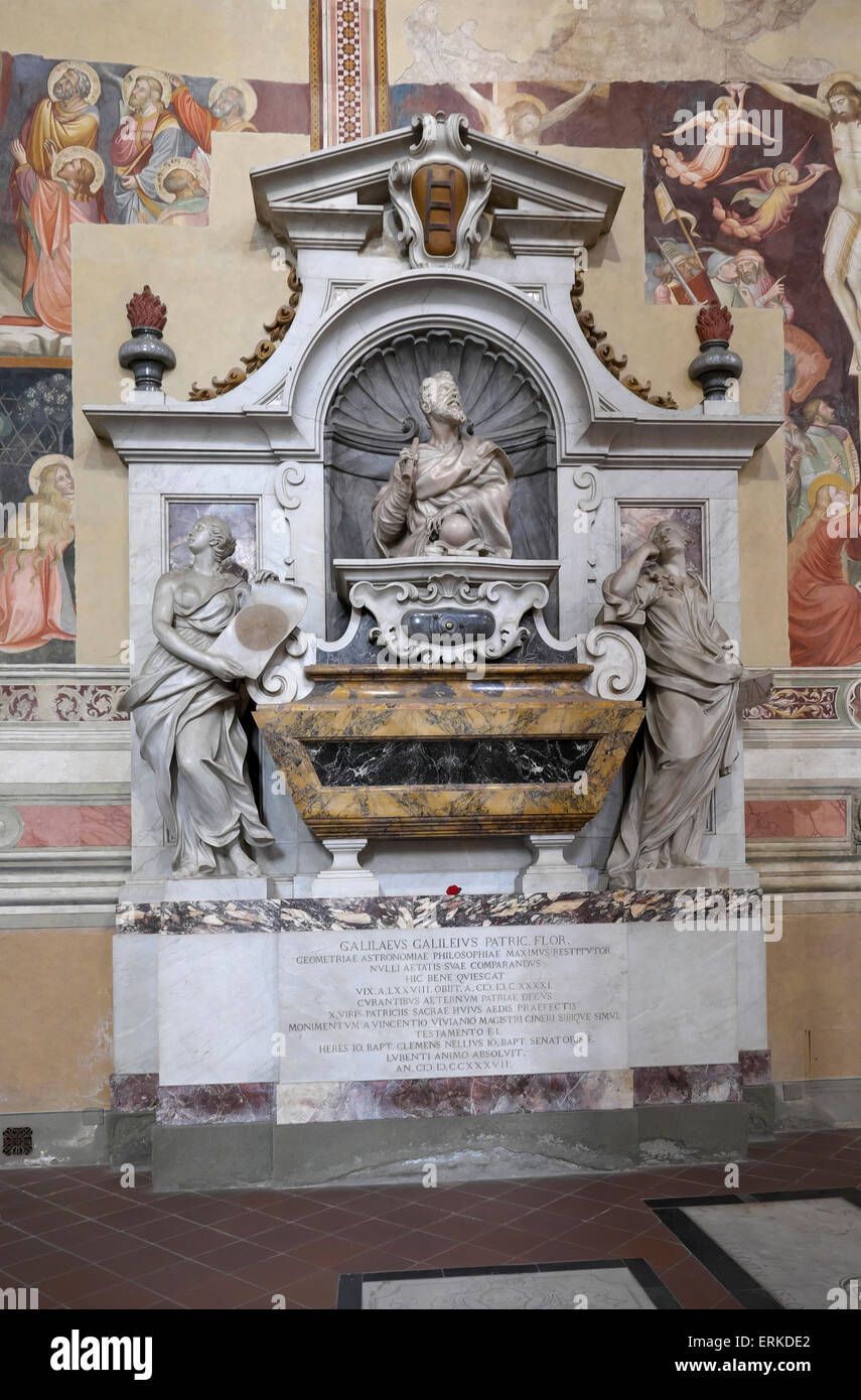 Tumba de Galileo Galilei, la iglesia franciscana de Santa Croce