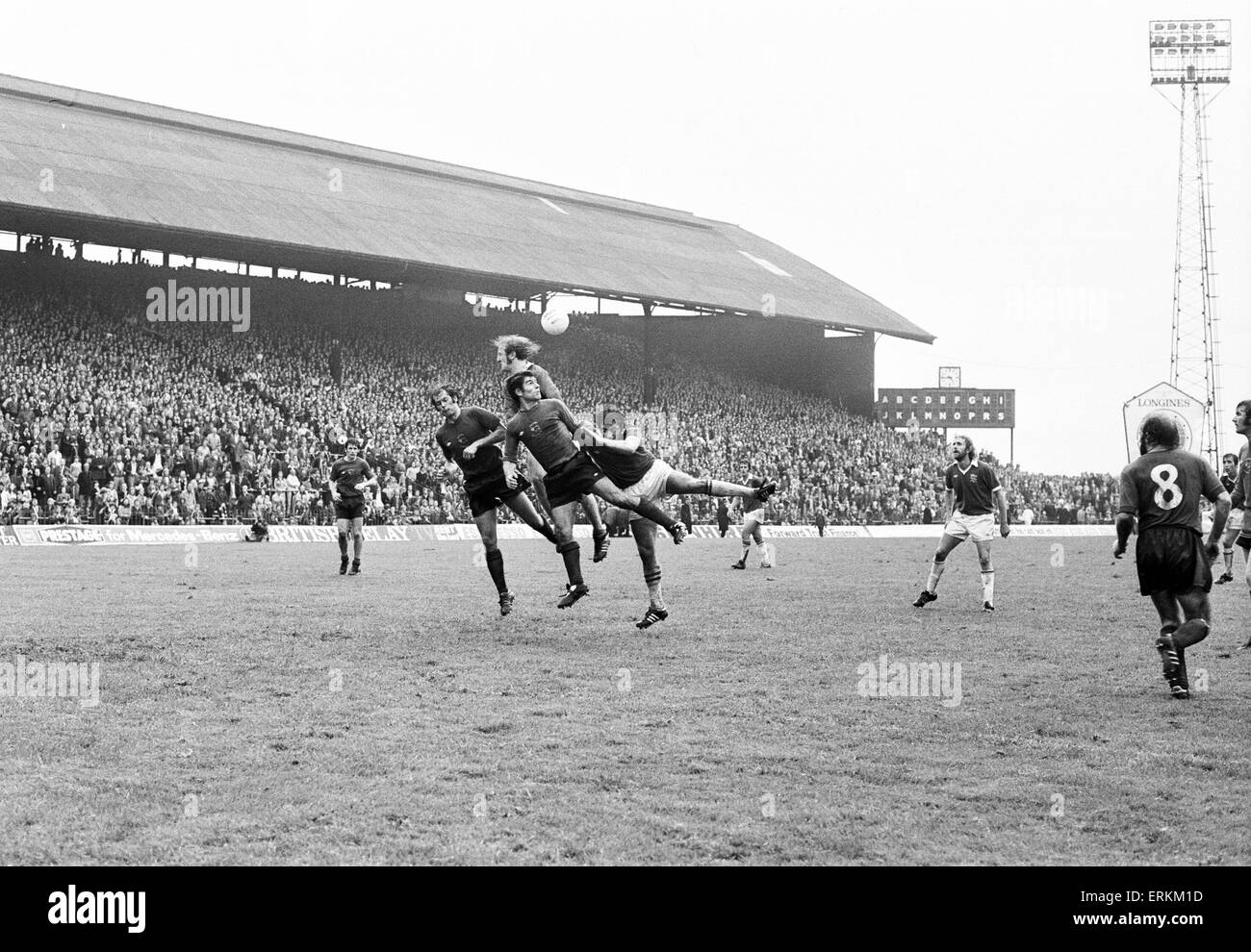 División de la Liga inglesa una coincidencia en St Andrews. Birmingham City 5 v Derby County 1. Acción durante el partido. El 2 de octubre de 1976. Foto de stock
