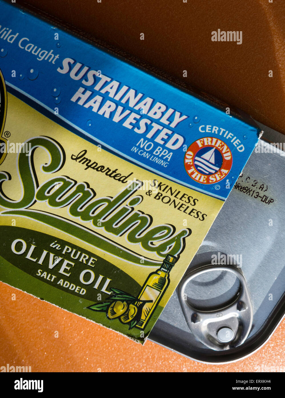 La captura de sardinas recolectados sosteniblemente, EE.UU. Foto de stock