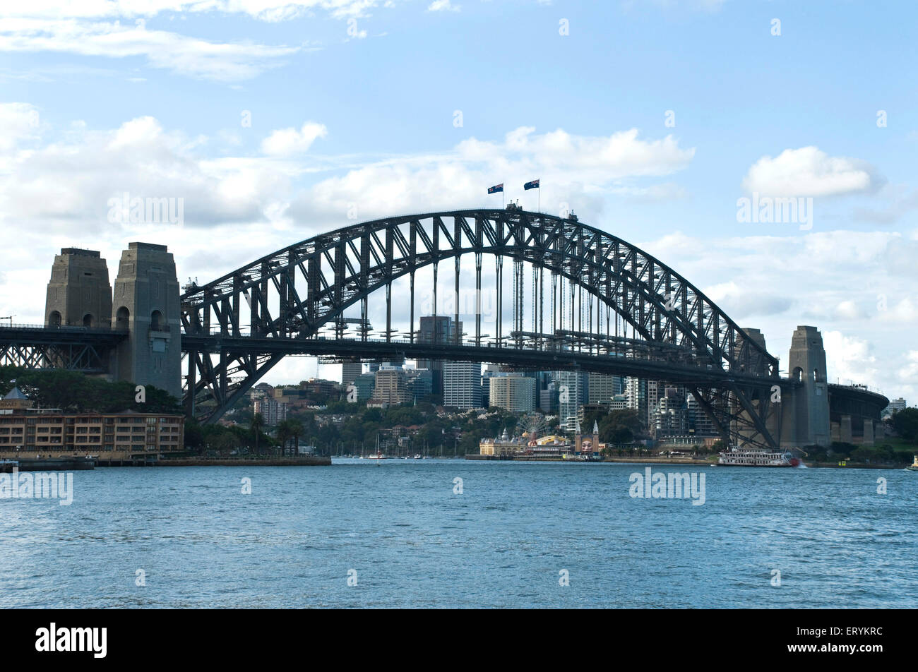 Puente del puerto de Sídney , Puente del puerto de Sídney , Puente del arco de acero , Puerto de Sídney , Sídney , Nueva Gales del Sur ; Australia Foto de stock