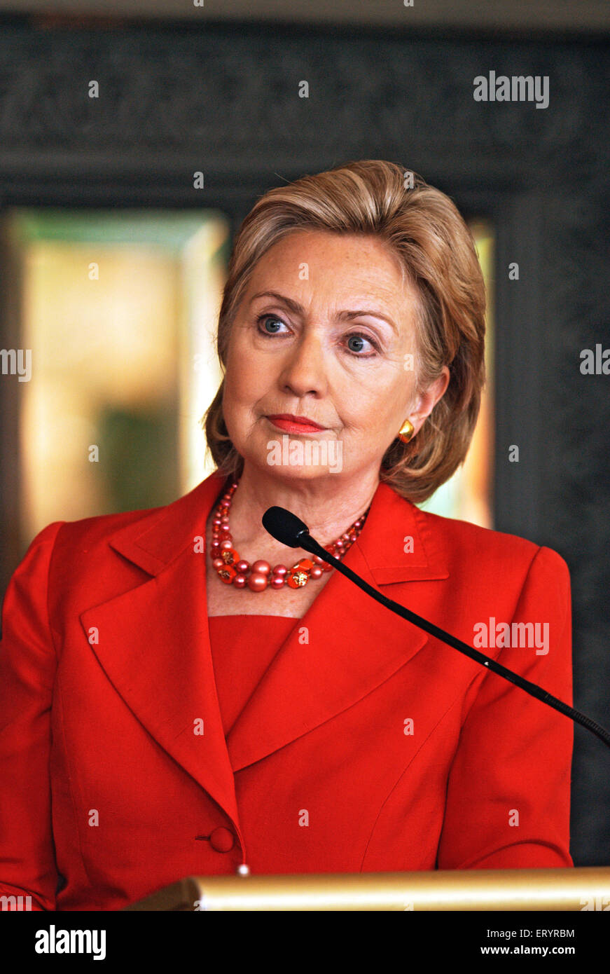 Hillary Diane Rodham Clinton es un americano que sirve como el 67º Secretario de Estado de los Estados Unidos Foto de stock