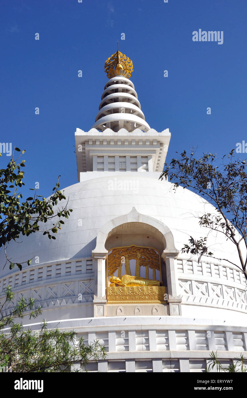 Vishwa Shanti Stupa Rajgir ; ; ; Bihar India Foto de stock
