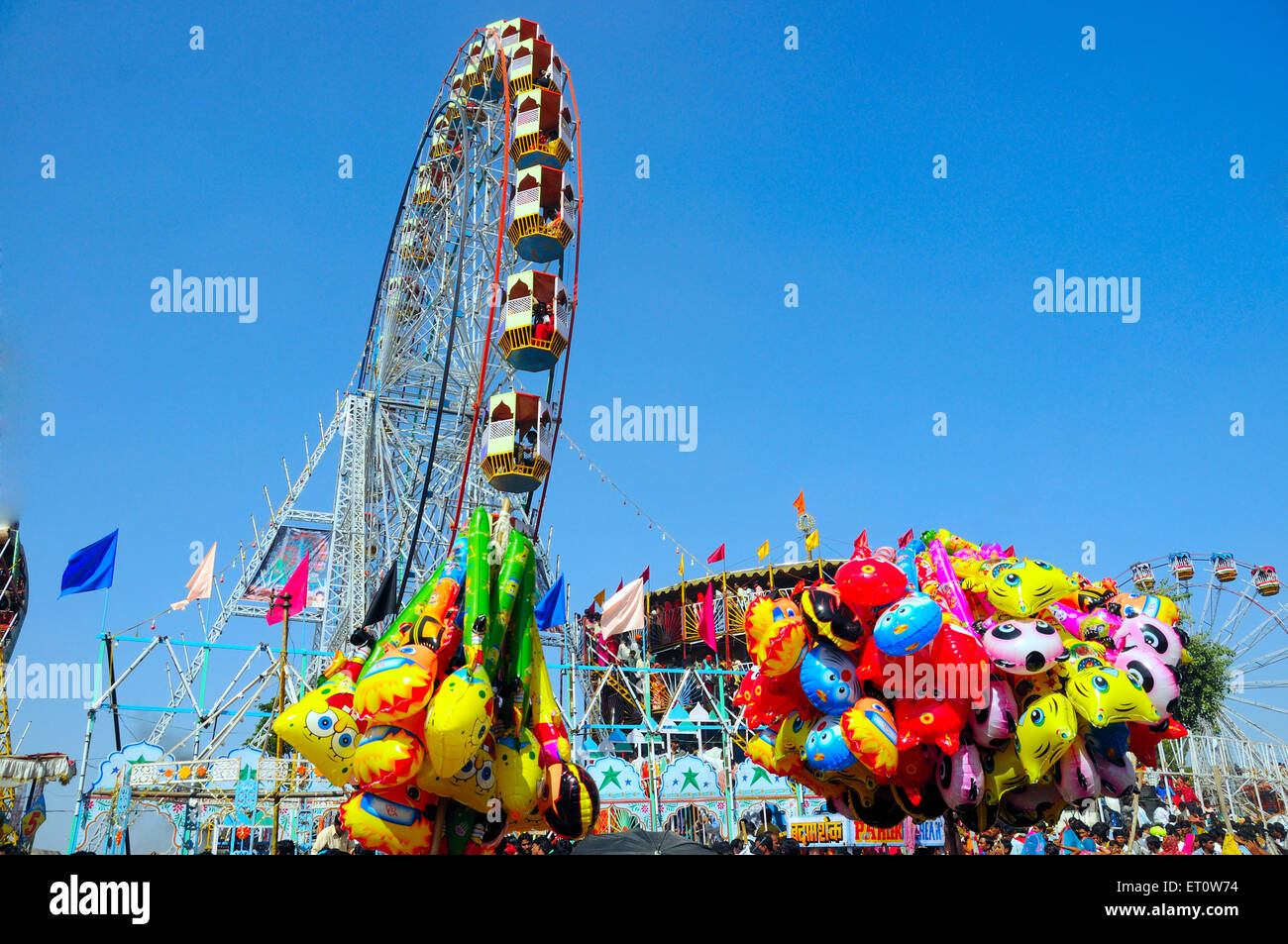 Swing en pushkar fair ; ; Rajasthan India Foto de stock