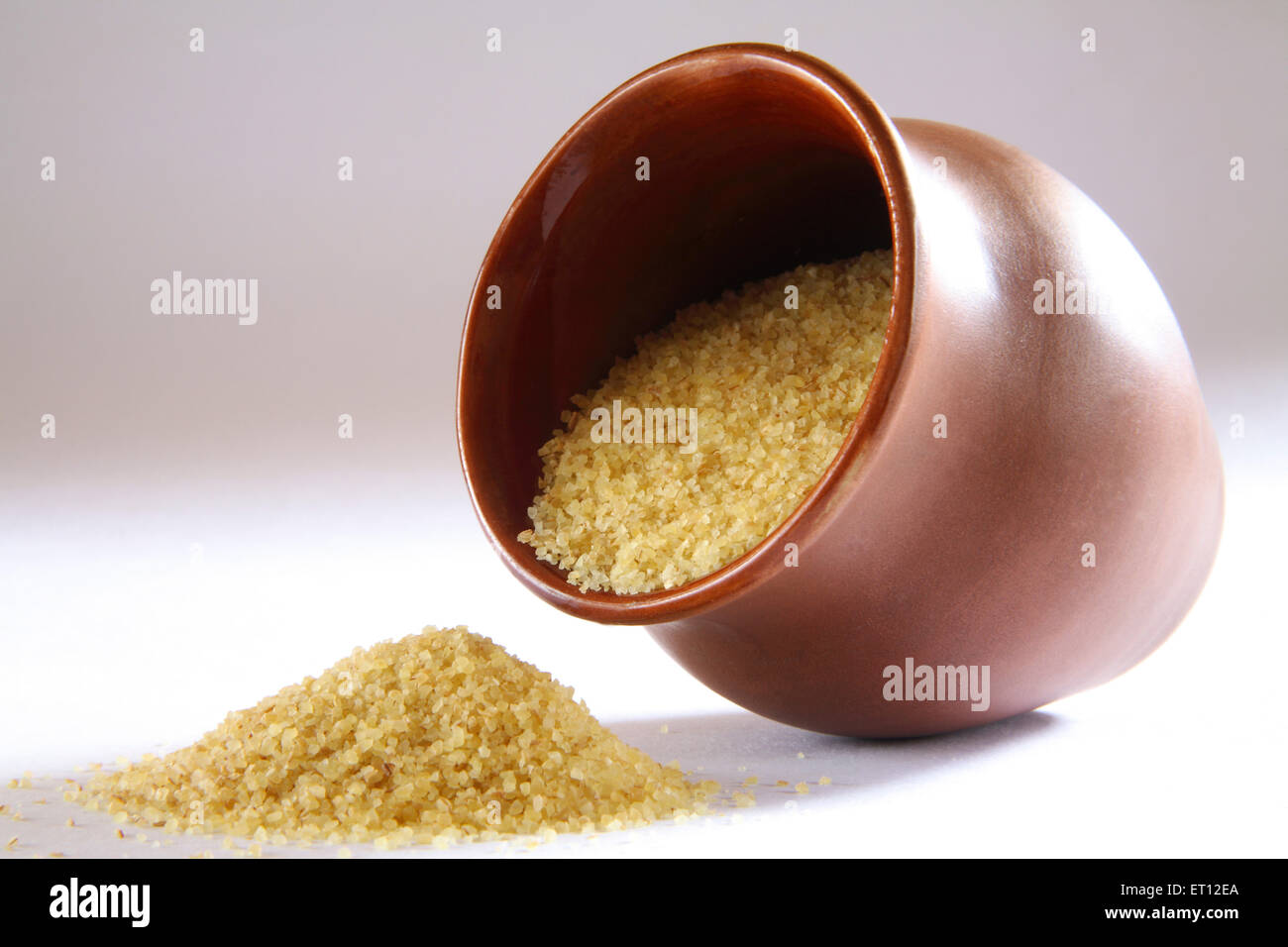 Los alimentos ; Daliya Lapsi ; cereales trigo agrietado rota ; ; ; La India Foto de stock