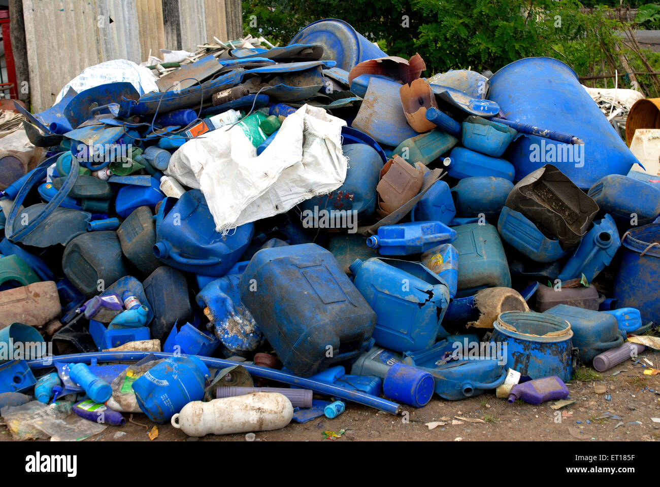 Residuos de basura plástica, Isla de la Piel Roja, Puerto Blair, Islas Andaman y Nicobar, territorio de la Unión de la India, UT, India, Asia Foto de stock