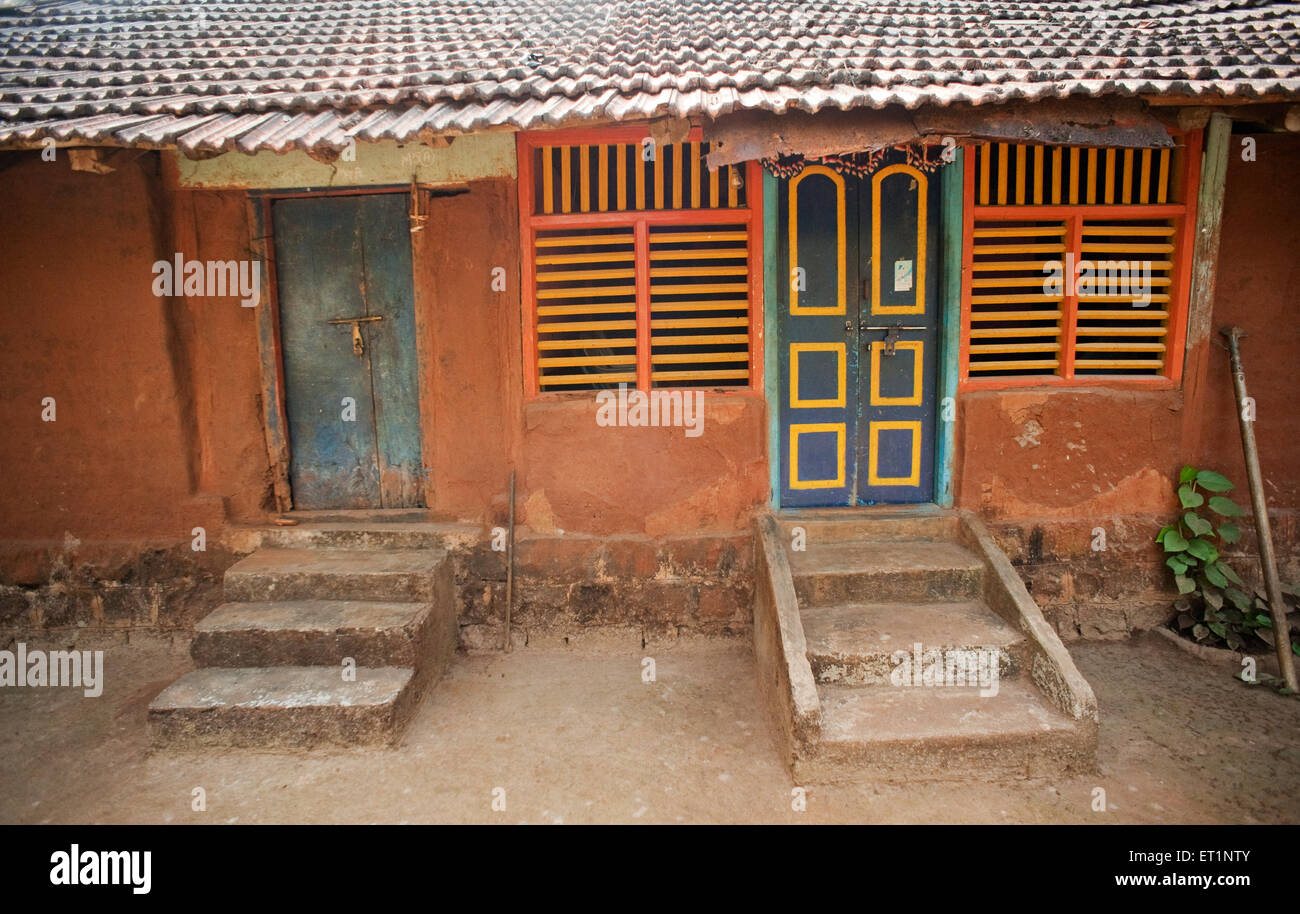 Casa de pueblo ; Rajwadi ; Sangameshwar ; Ratnagiri ; Maharashtra ; India ; Asia Foto de stock
