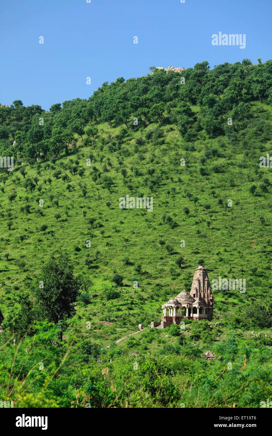 La ruina del templo Bhangarh ; ; ; Rajasthan India Foto de stock