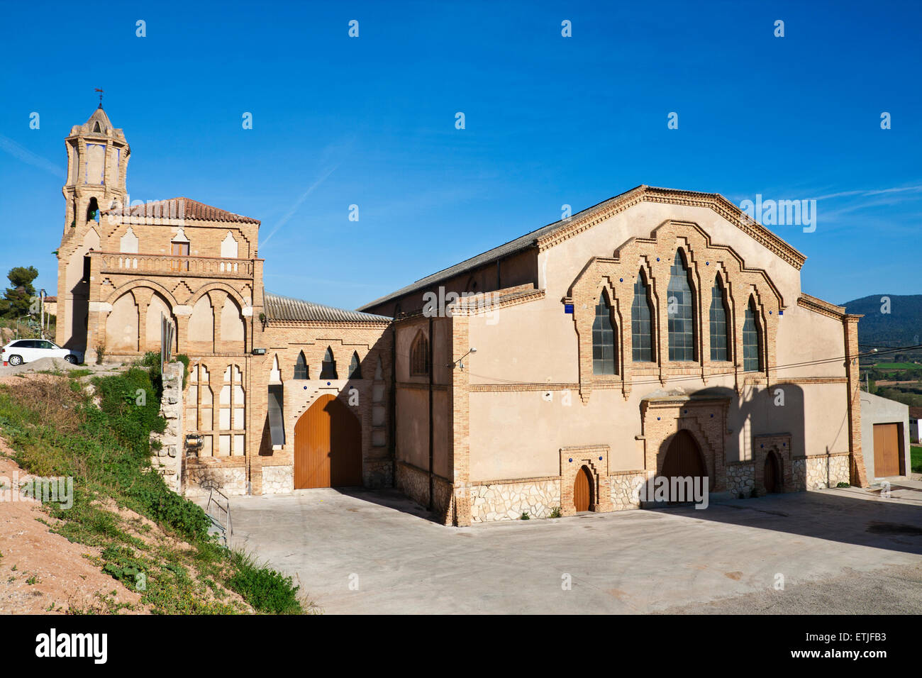 Bodega modernista. Barberà de la Conca. El arquitecto Cèsar Martinell. Foto de stock