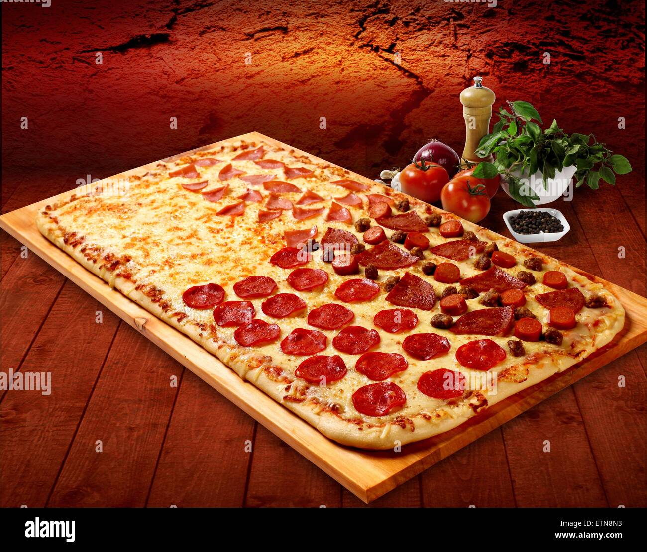 Meaty Pizza Fotos E Imagenes De Stock Alamy
