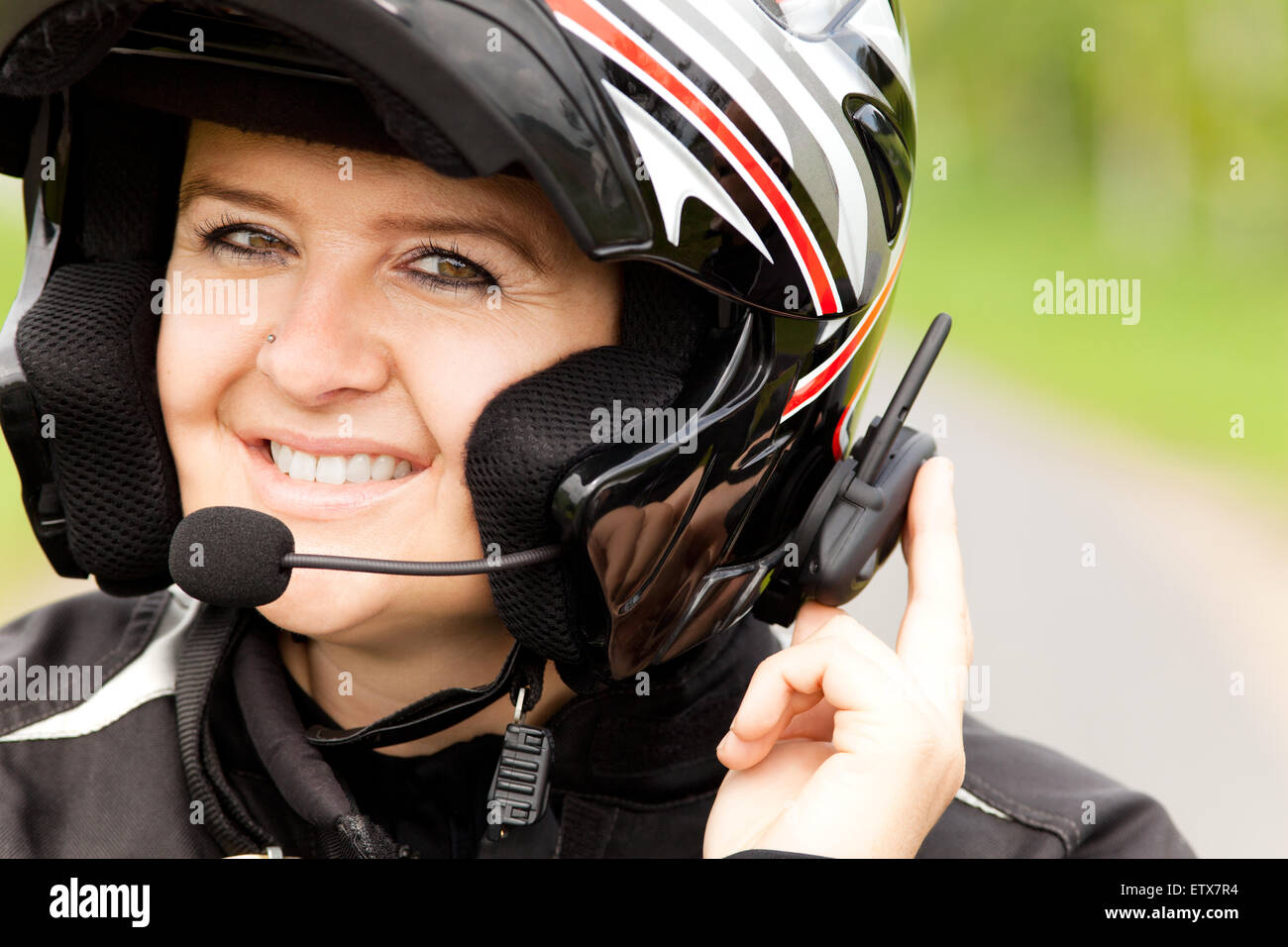 Manos libres motociclista fotografías e imágenes de alta resolución -