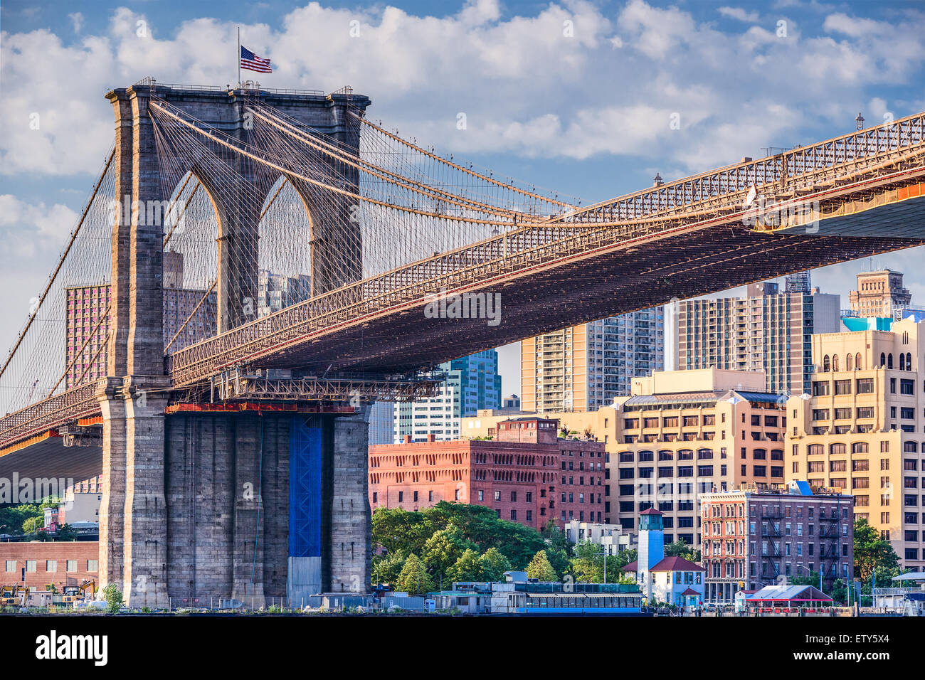 Puente de Brooklyn en Nueva York. Foto de stock