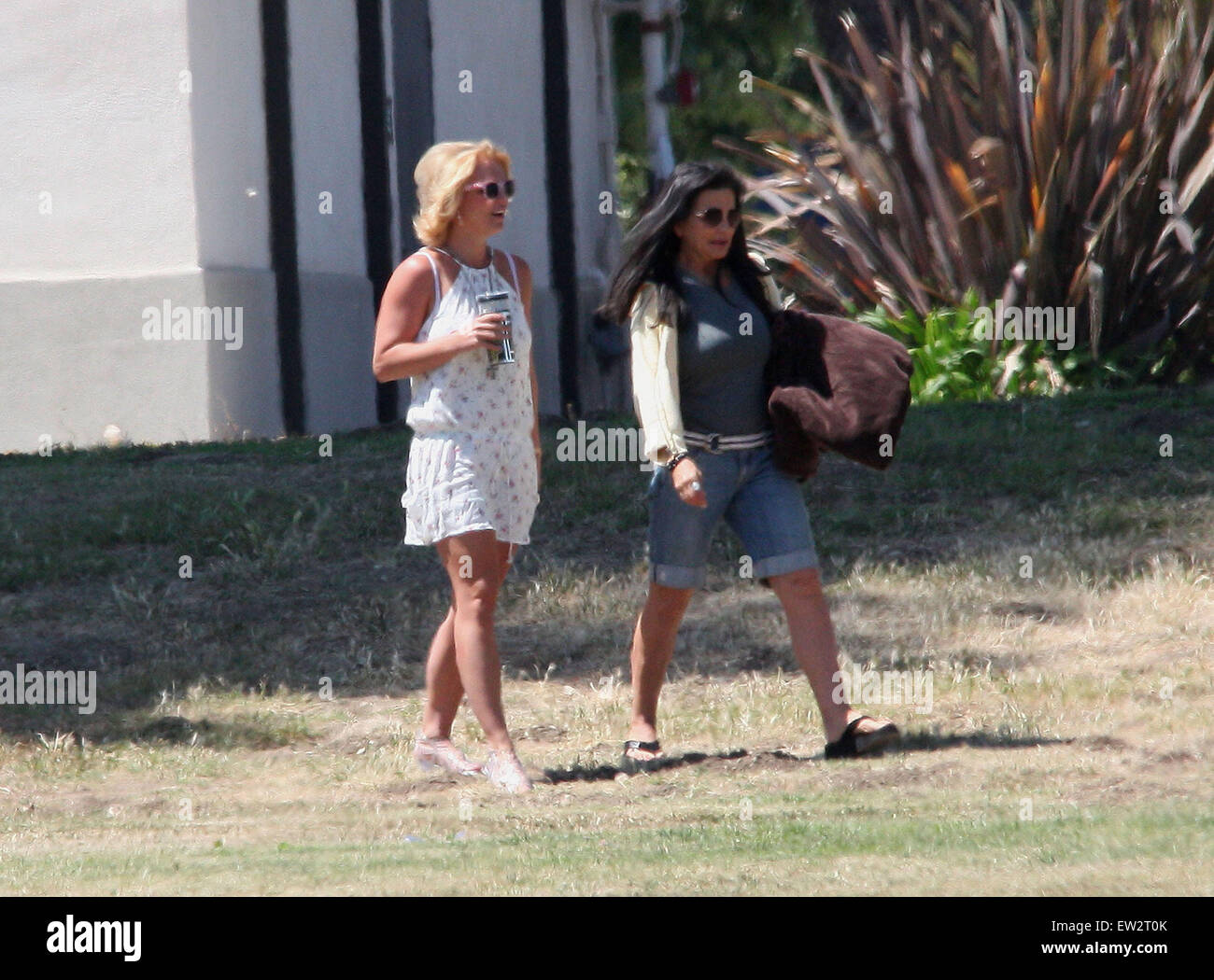 Britney Spears y su madre Lynn tome un asiento delantero ver como se