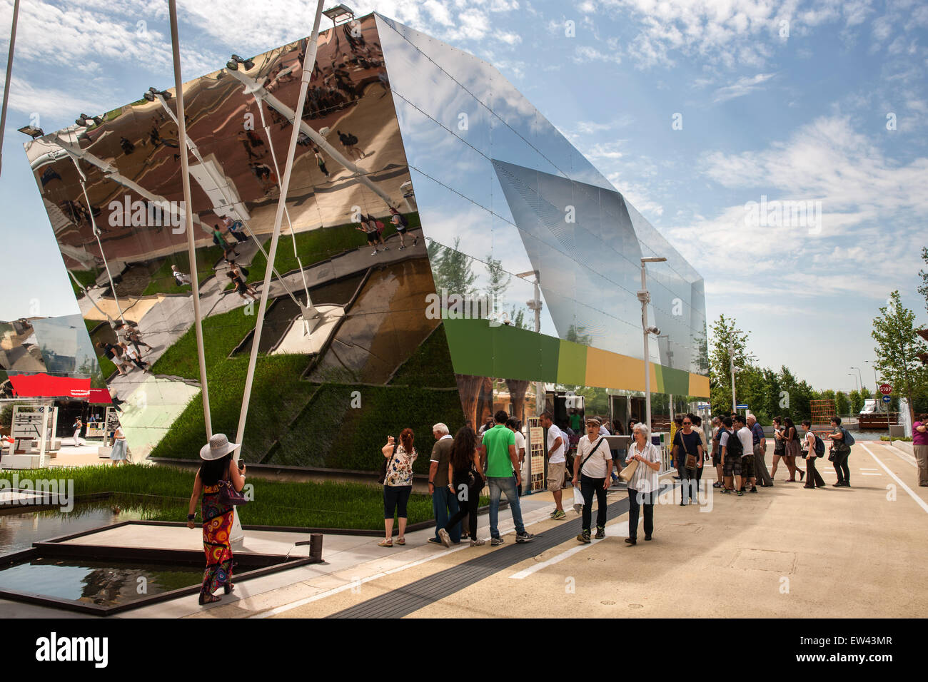 Milán, la Expo 2015, pabellón de arroz, la comida, la arquitectura, la estructura, Foto de stock