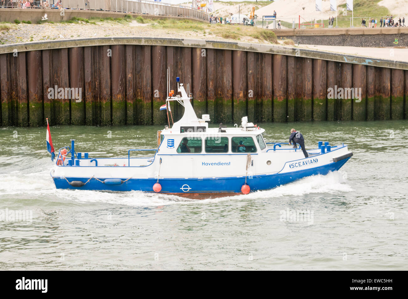 Autoridad Portuaria barco 'Sceavian' en la haya utilizado para buscar contrabando y otras actividades para el cumplimiento de la ley. Foto de stock