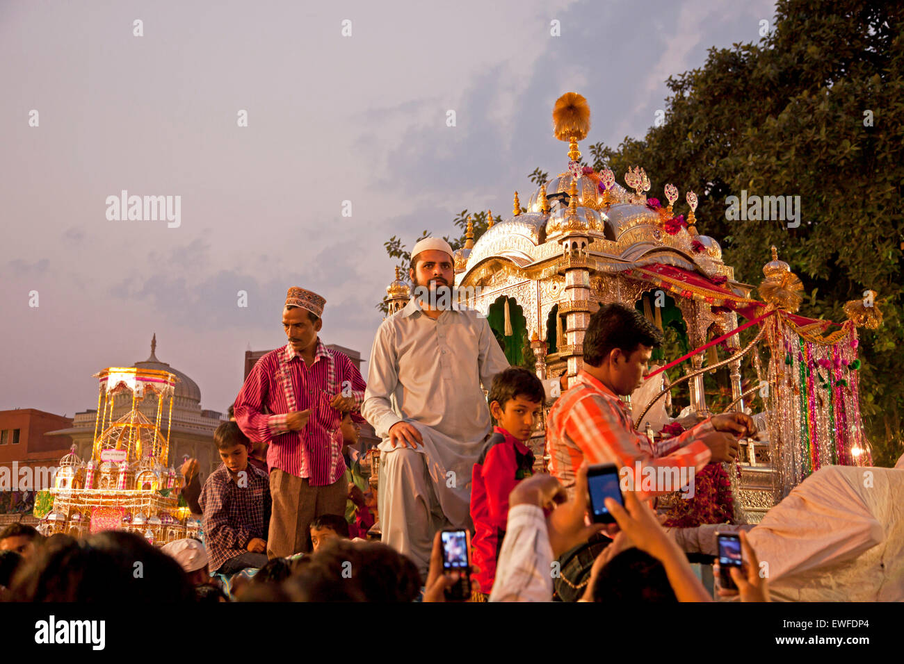 Muharram islámica procesión en Jaipur, Rajasthan, India, Asia Foto de stock