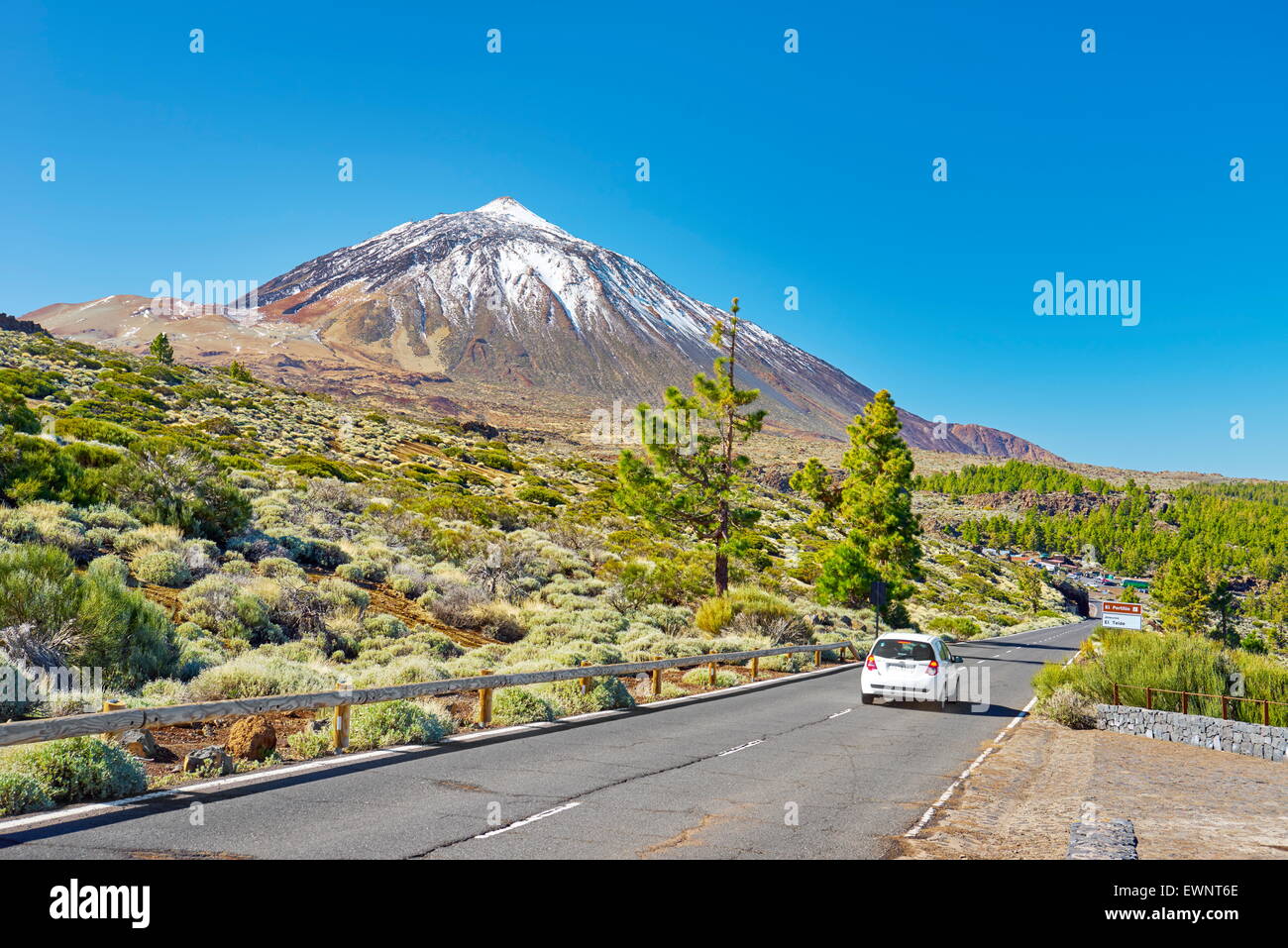 Tenerife - La carretera TF-24, Parque Nacional del Teide, Islas Canarias, España Foto de stock