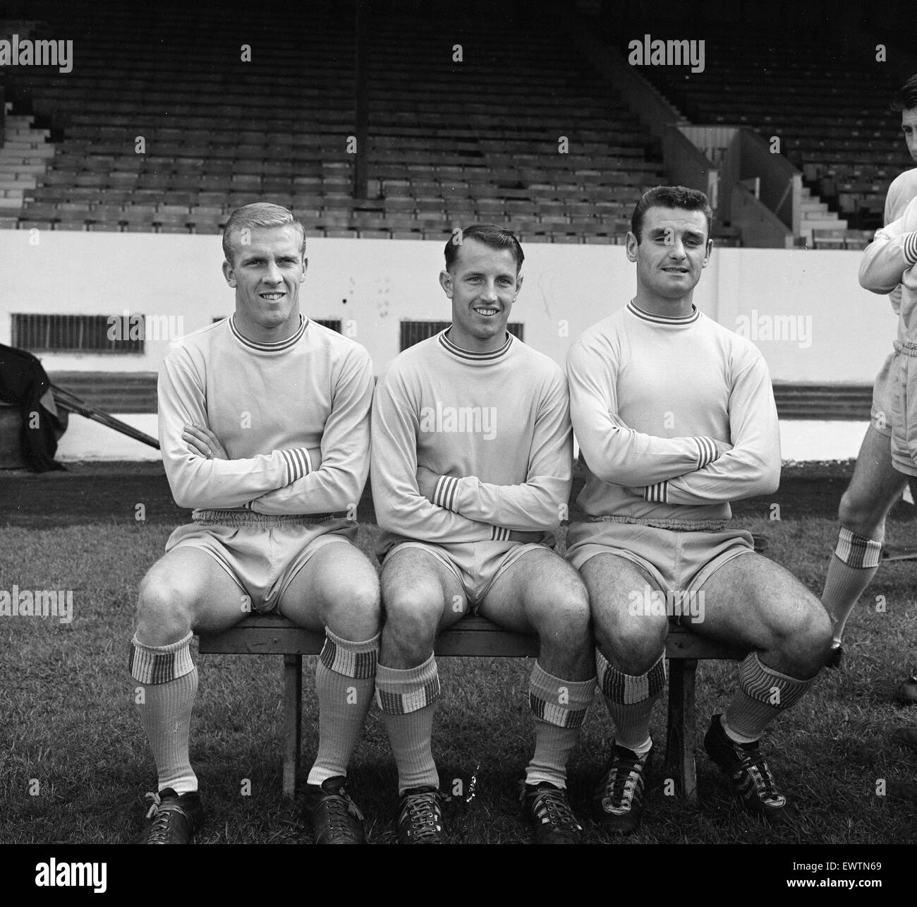 Coventry City FC 1963/64. Photo-call de pretemporada, agosto de 1963. ID para ser confirmado Foto de stock