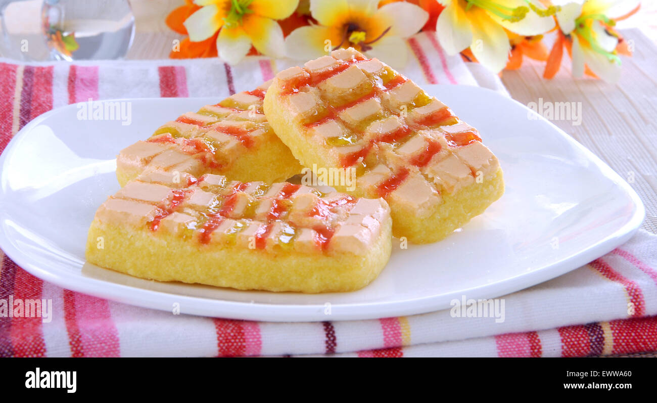 Delicioso sabor y galletas VIDRIADO COMPLETO Foto de stock