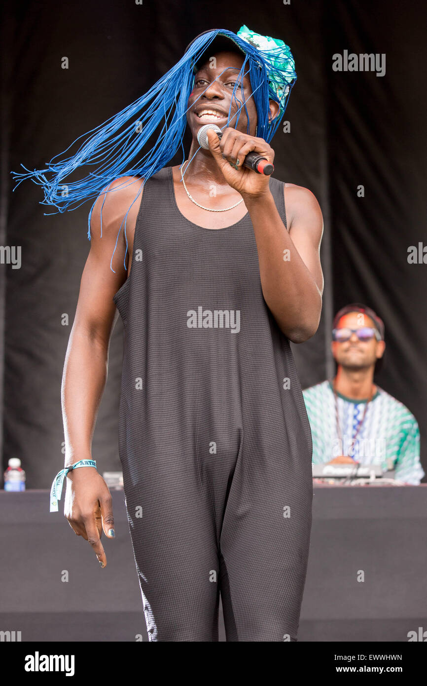 Dover, Deleware, EE.UU.. 19 de junio de 2015. El rapero LE1F actúa en directo en el escenario del Festival de Música de Firefly en Dover, Delaware © Daniel DeSlover/Zuma alambre/Alamy Live News Foto de stock