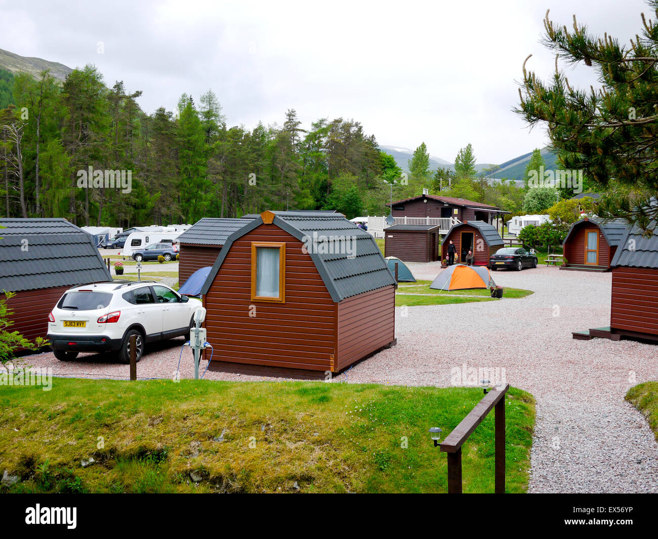 Camping chozas y tiendas en un camping en Tyndrum, Perthshire, Escocia, Reino Unido. Foto de stock