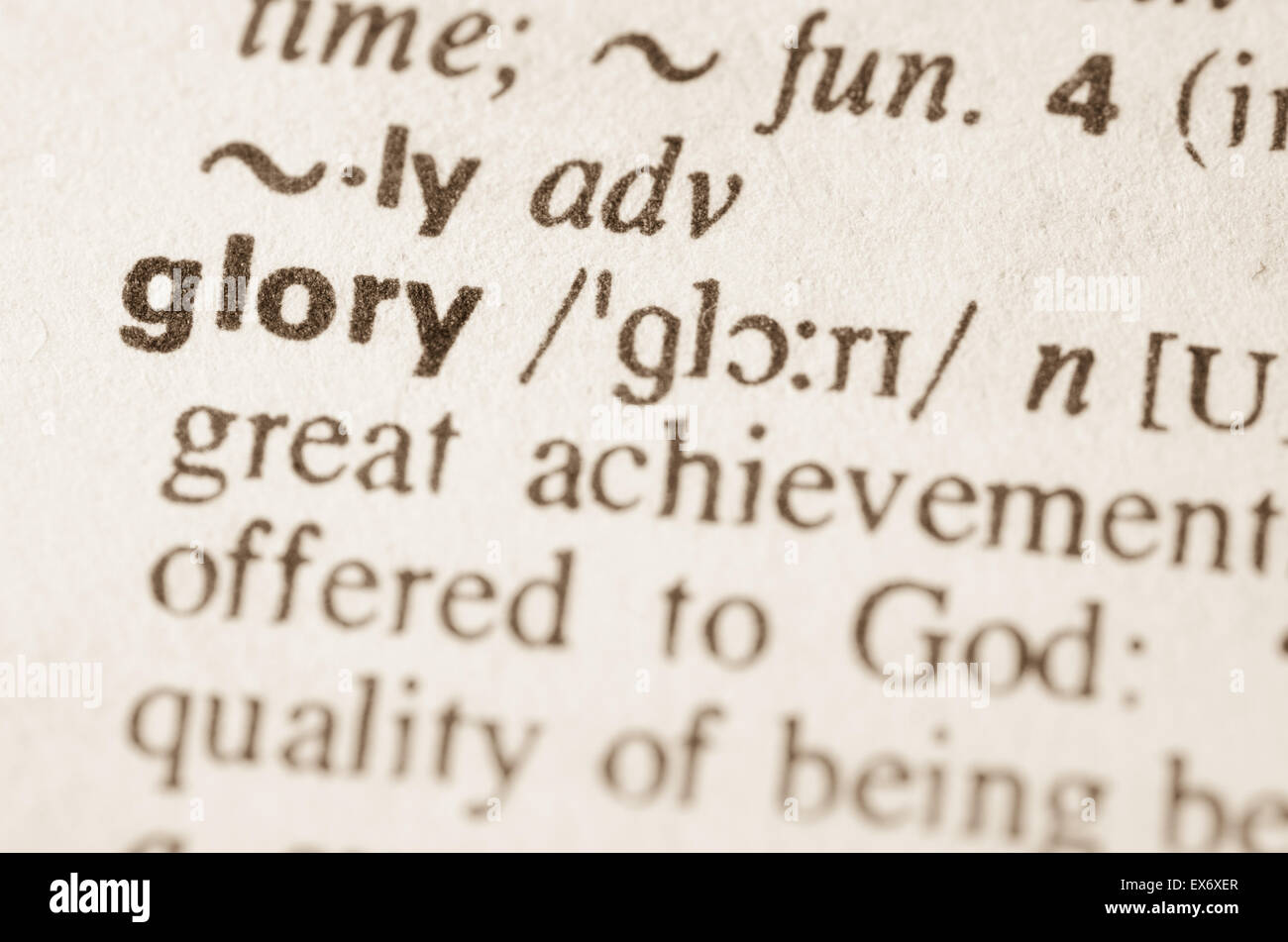 Definición de la palabra gloria en el diccionario Fotografía de stock -  Alamy