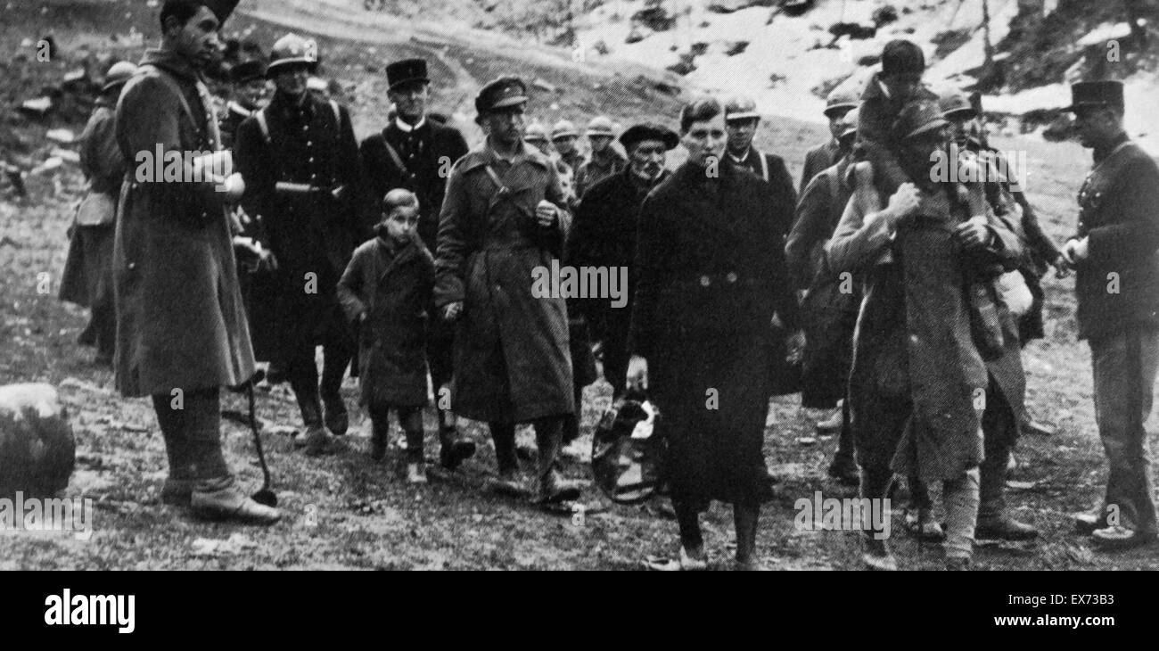 Llegada de los refugiados españoles en Francia durante la Guerra Civil Española. Foto de stock