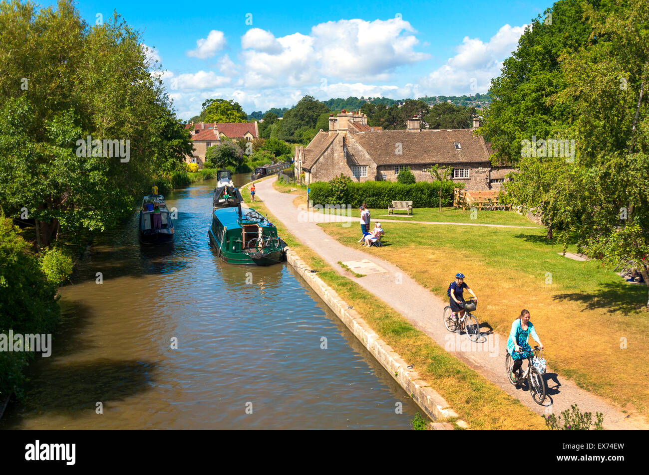 Kennet y Avon canal en Bathampton, Somerset, Inglaterra Foto de stock
