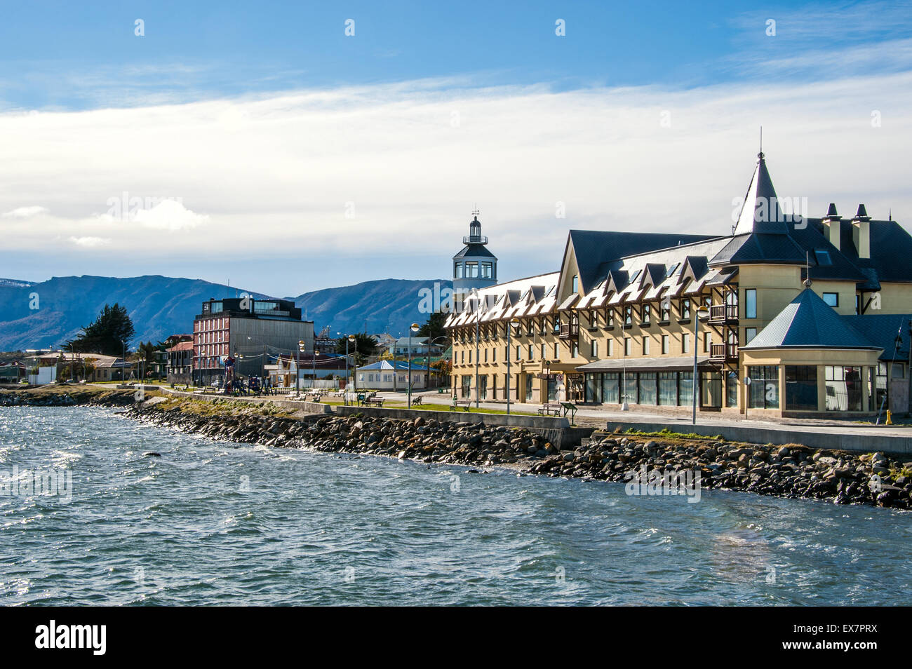 Puerto Natales en el Estrecho de Magallanes, Patagonia, Chile Foto de stock