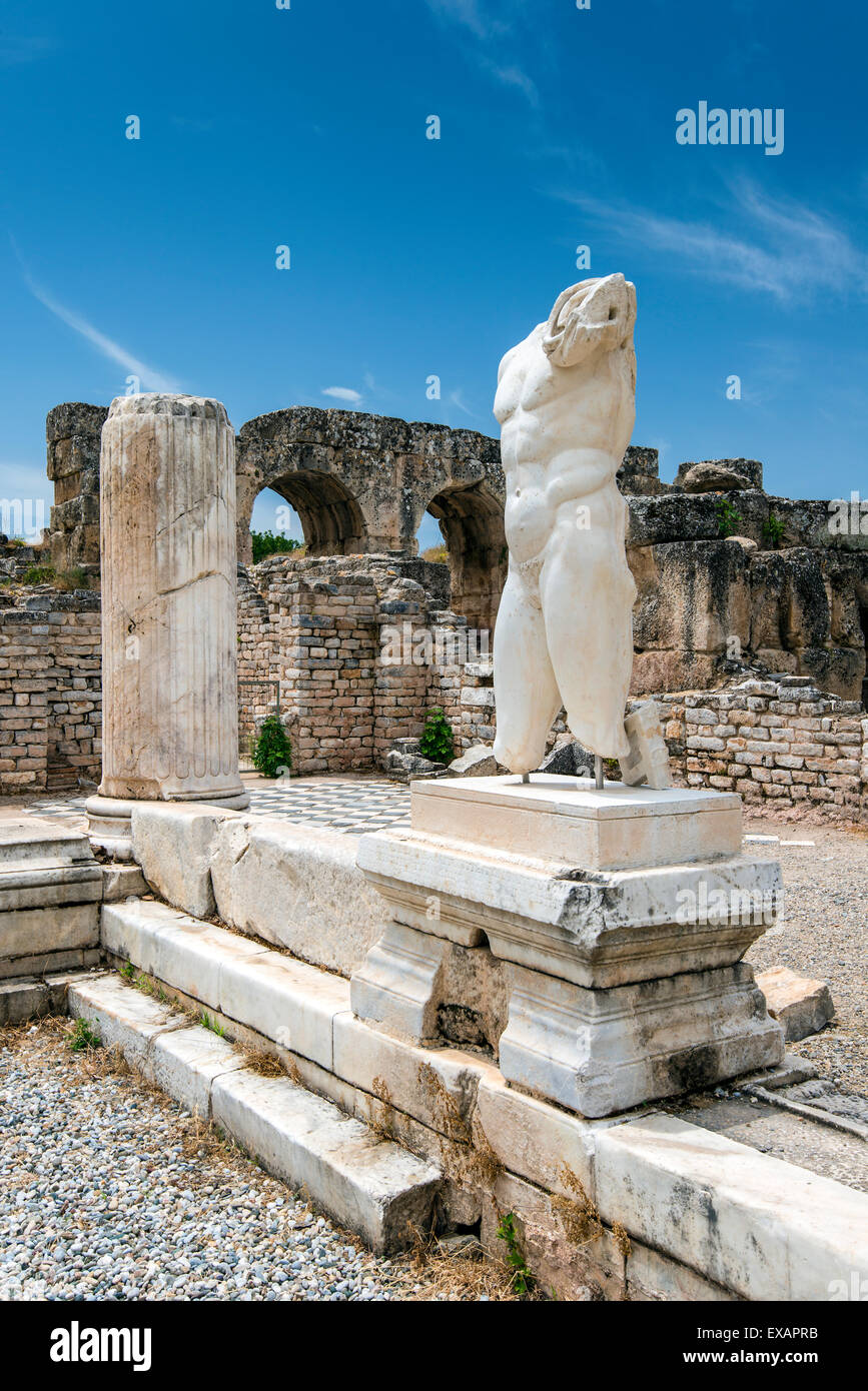 El Hadrianic baños en Afrodisia, Aydin, Turquía Foto de stock