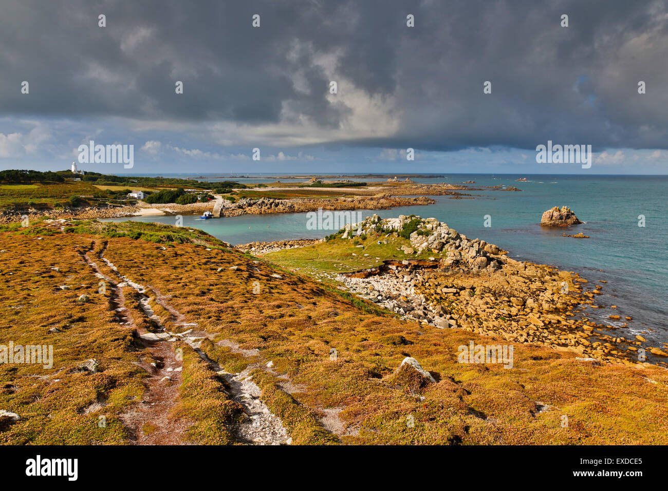 Santa Inés, desde Gugh; Islas de Scilly; UK Foto de stock