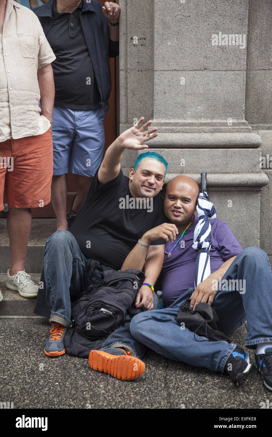 Gay interracial marriage fotografías e imágenes de alta resolución - Alamy Gay interracial marriage fotografías e imágenes de alta resolución - Alamy