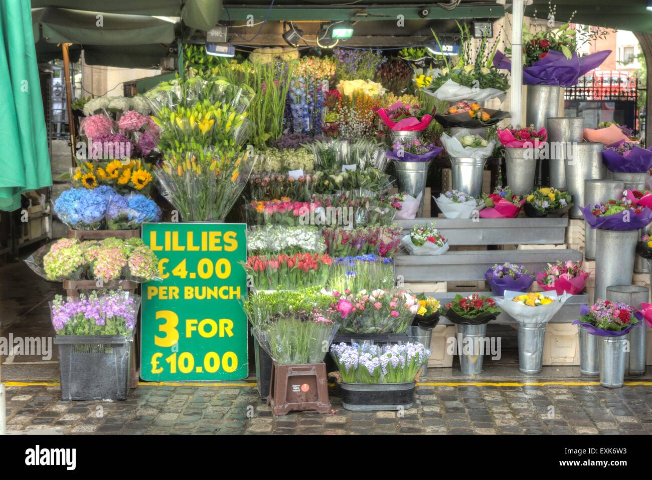 Calado de flores, vendedor de flores, Foto de stock