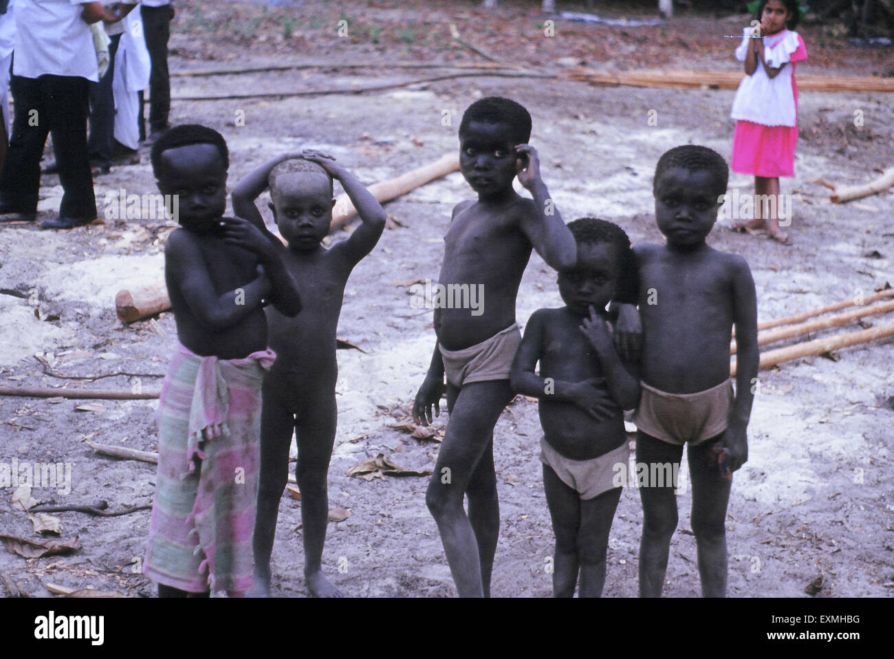 Niños tribales ; Islas Andamán y Nicobar ; Territorio de la Unión ; UT