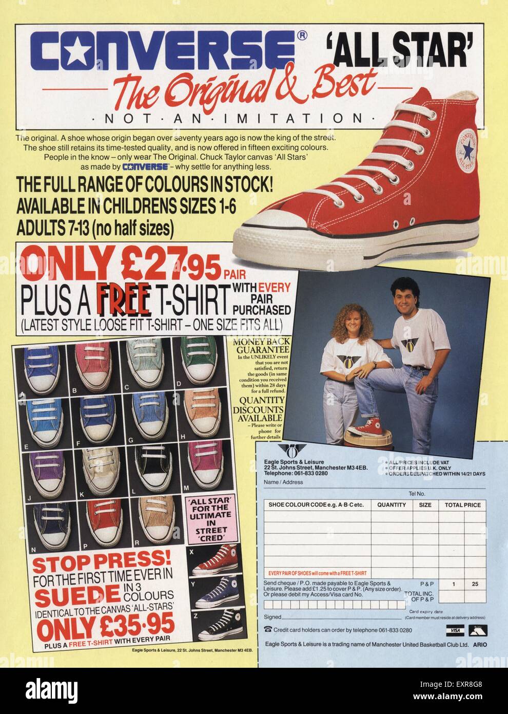 1980 REINO UNIDO zapatos Converse instructores Magazine anuncio Fotografía  de stock - Alamy