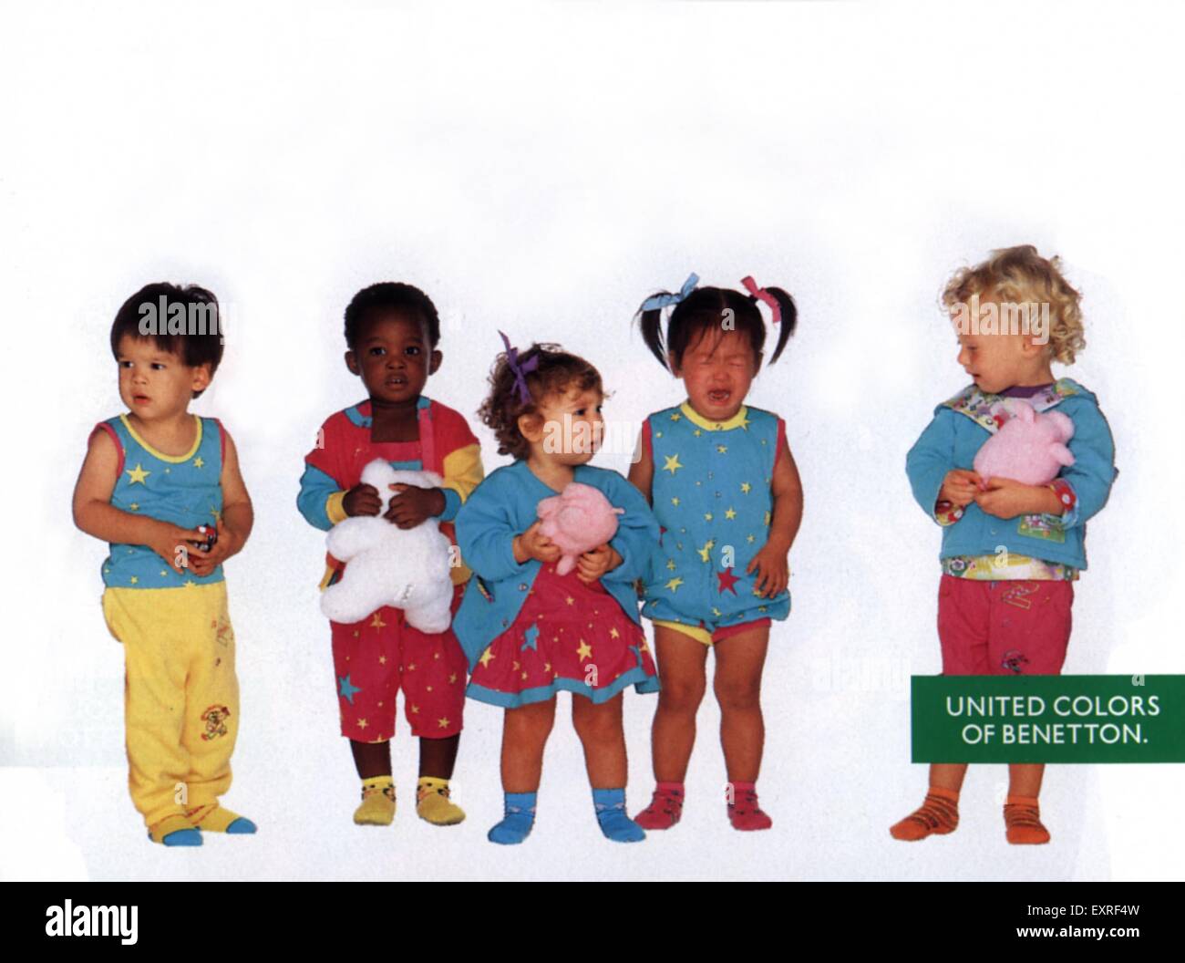 1990s UK colores unidos de Benetton Revista anuncio Fotografía de stock -  Alamy