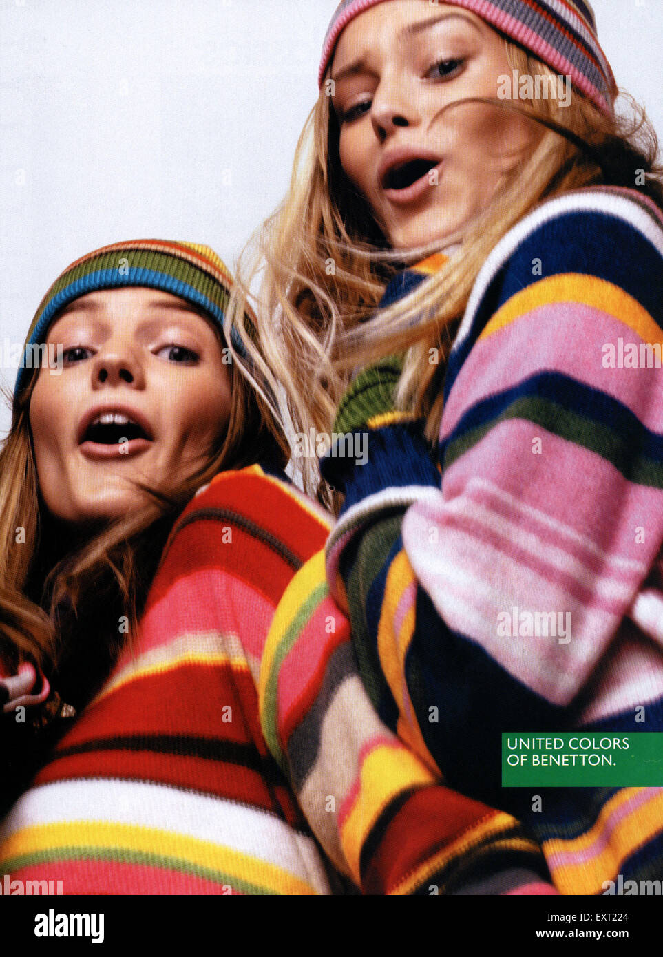 2000s UK colores unidos de Benetton Revista anuncio Fotografía de stock -  Alamy