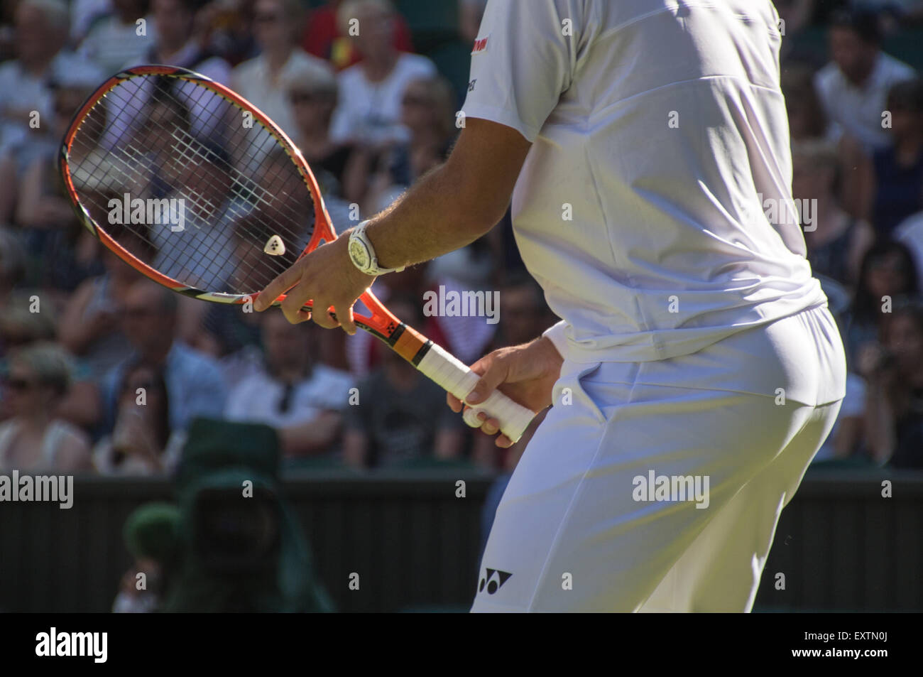 Stan Wawrinka, el centro de la Cancha, Wimbledon 2015 El día 1 Foto de stock